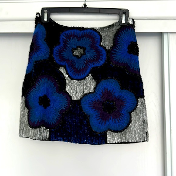 French Connection Dresses & Skirts - French Connection Blue Black Floral Sequin Mini Skirt
